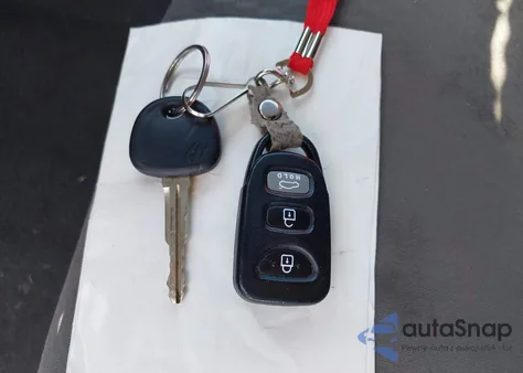 2014 Hyundai Elantra Se from USA, damaged, VIN 5NPDH4AE5EH491025